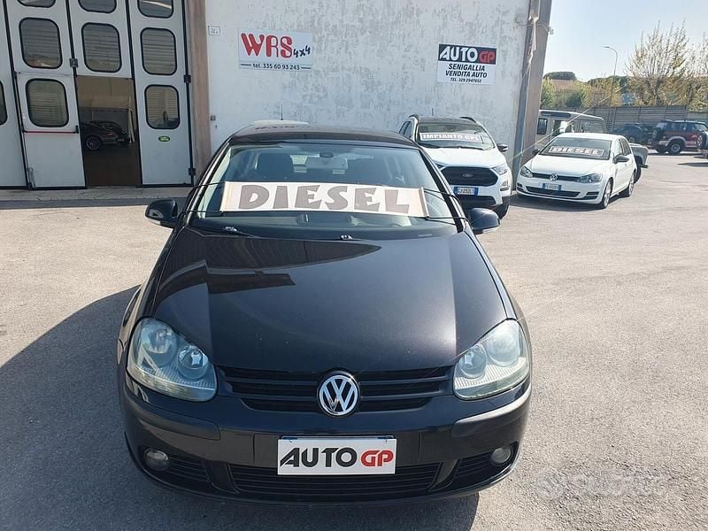 Usata VW Golf IV 105 CV (77 kW) 2004 Nero Berlina