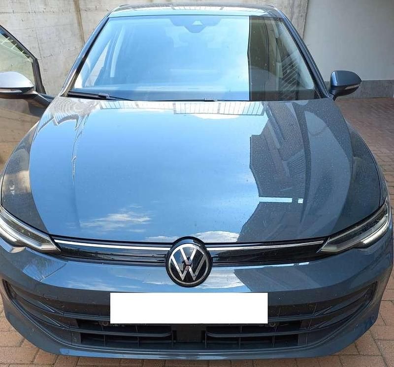 Usata VW Golf VIII Edition 116 CV (85 kW) 2024 Grigio Berlina