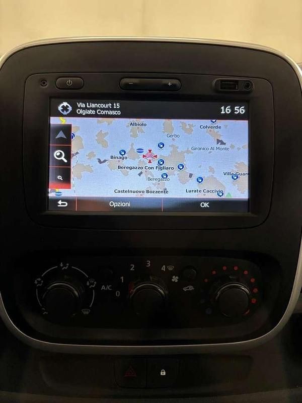 Usata Renault Trafic Intens 145 CV (106 kW) 2017 Grigio Monovolume