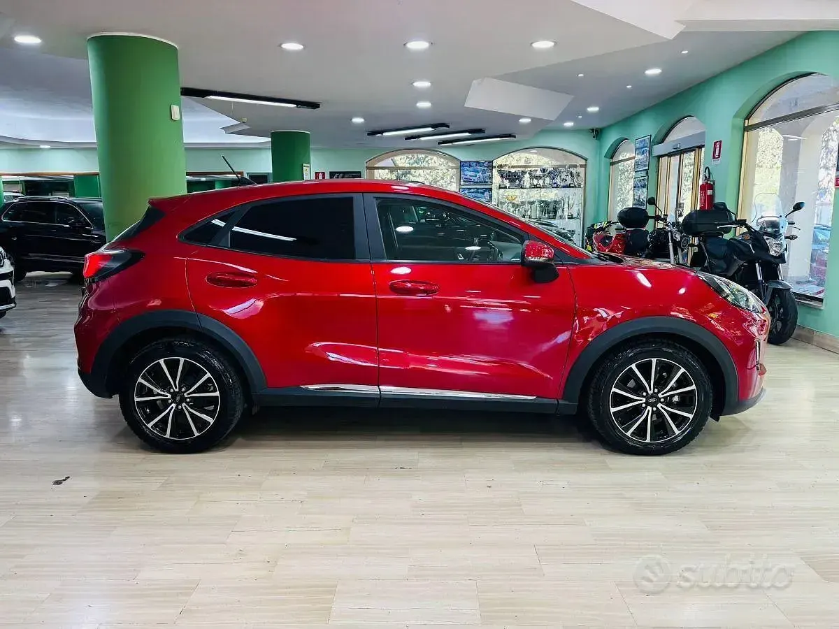 Usata Ford Puma Titanium X 125 CV (91 kW) 2023 Rosso SUV