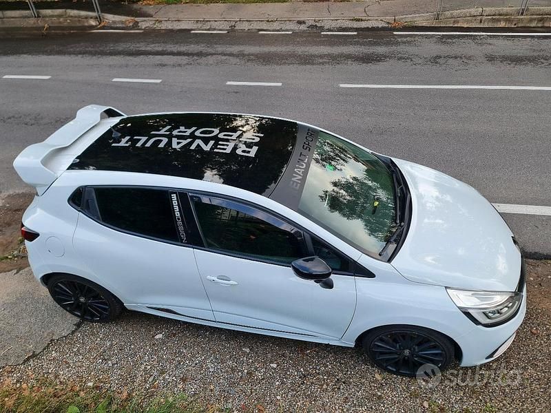 Usata Renault Clio IV Trophy 220 CV (161 kW) 2018 Bianco Berlina