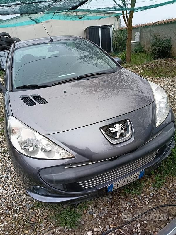Usata Peugeot 206+ 2010 Grigio Utilitaria