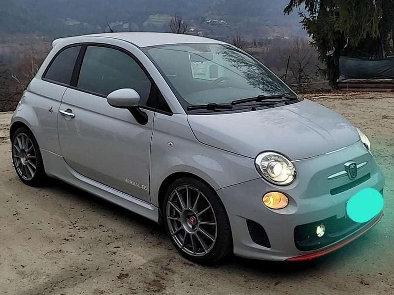 Usata Abarth 500 Esseesse 160 CV (117 kW) 2011 Utilitaria