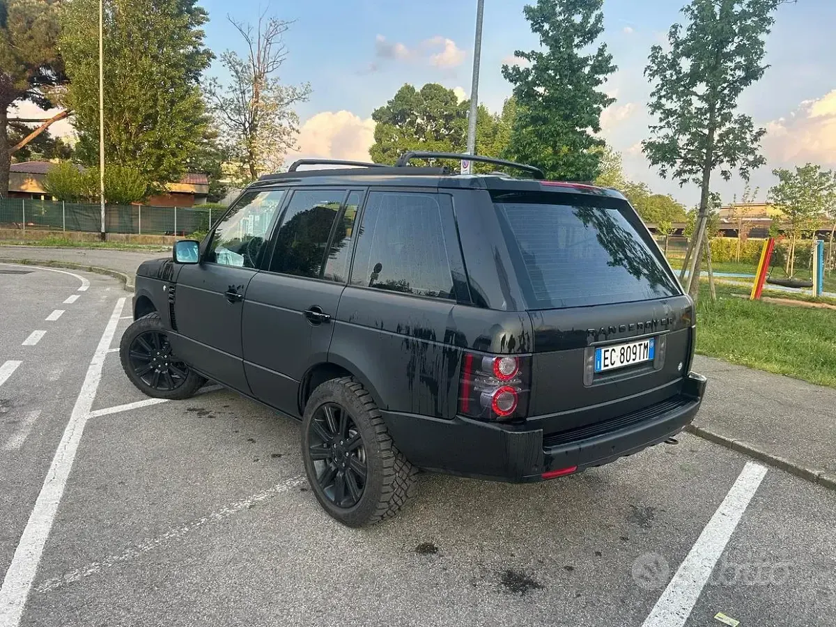 Usata Land Rover Range Rover Vogue 272 CV (200 kW) 2002 Nero SUV
