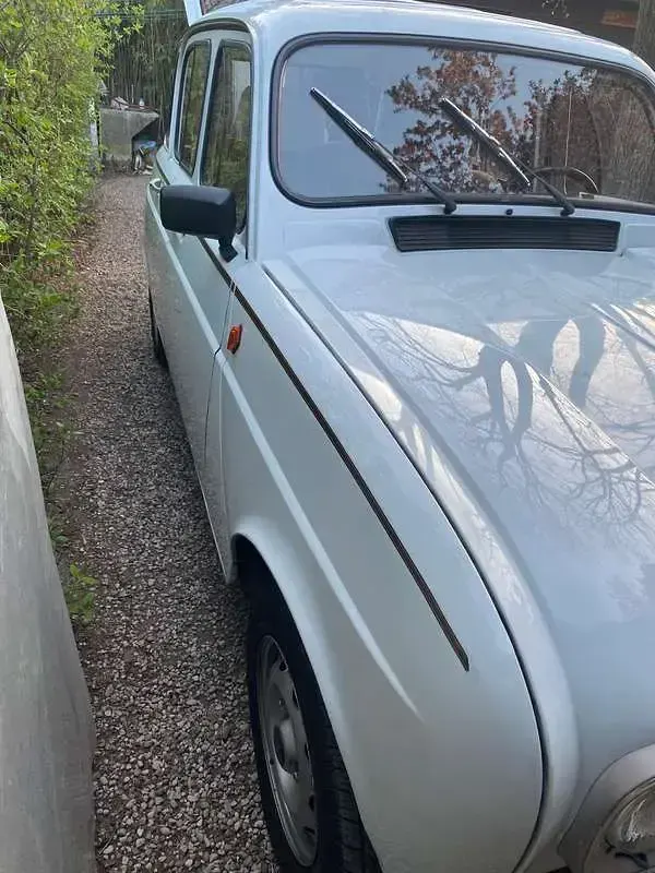 Usata Renault R4 33 CV (24 kW) 1990 Bianco