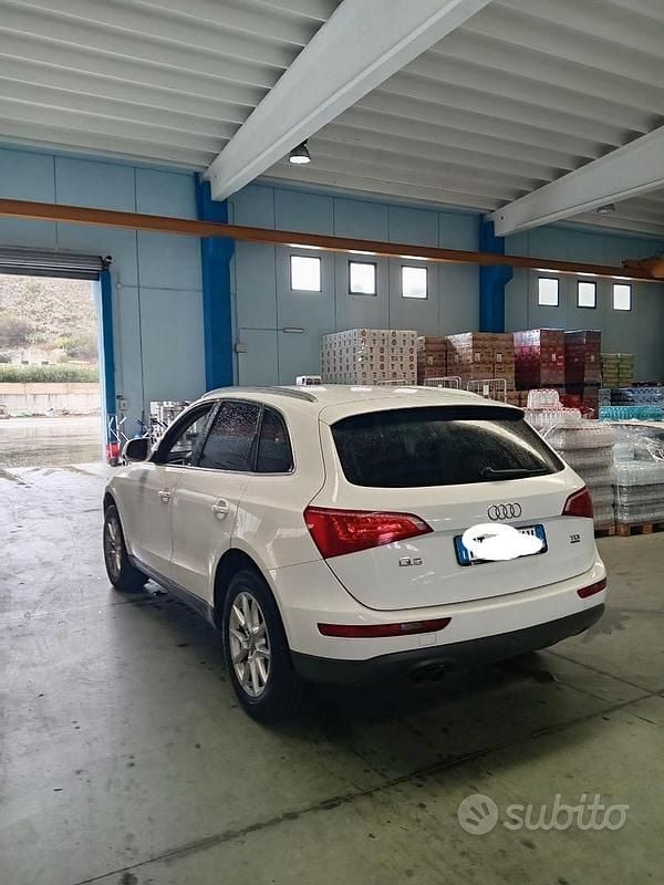 Usata Audi Q5 Comfort 190 CV (139 kW) 2011 Bianco SUV