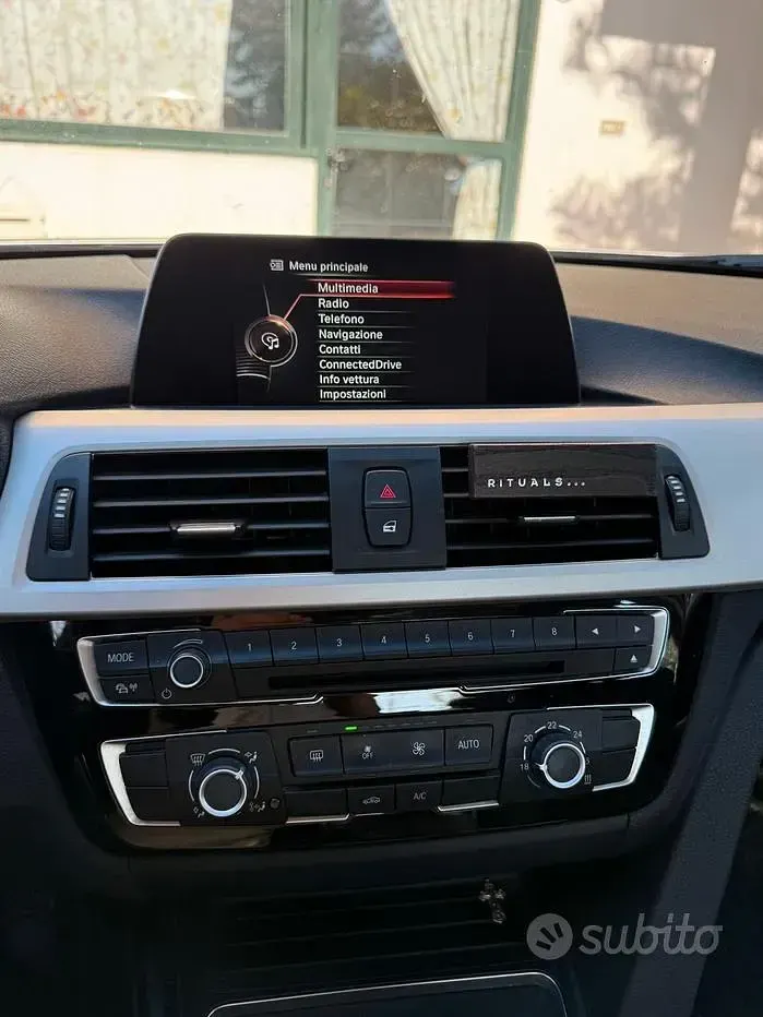 Usata BMW 318 150 CV (110 kW) 2016 Berlina