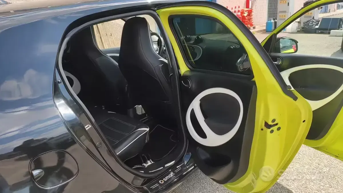 Usata Smart ForFour Prime 71 CV (52 kW) 2016 Verde Utilitaria