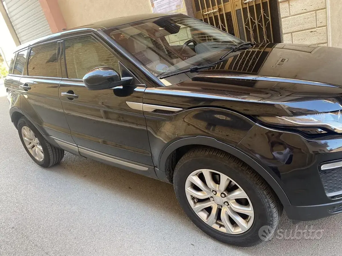 Usata Land Rover Range Rover evoque 150 CV (110 kW) 2017 SUV