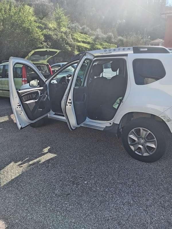 Usata Dacia Duster Lauréate 105 CV (77 kW) 2015 SUV