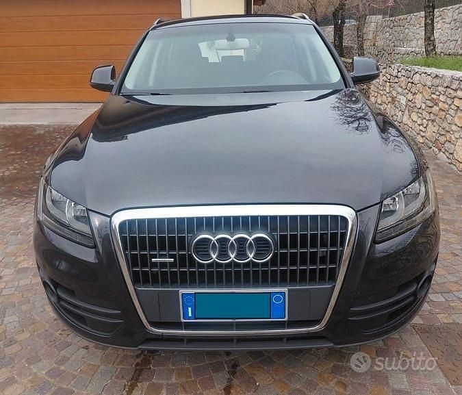 Usata Audi Q5 Advanced Plus 170 CV (125 kW) 2011 Nero SUV