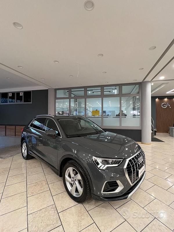Usata Audi Q3 Advanced 150 CV (110 kW) 2021 Grigio SUV