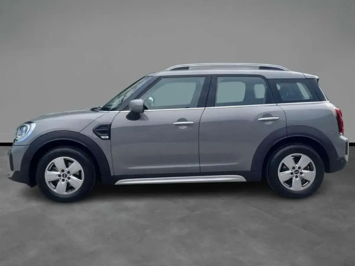 Usata Mini Countryman Business 102 CV (75 kW) 2021 Grigio SUV
