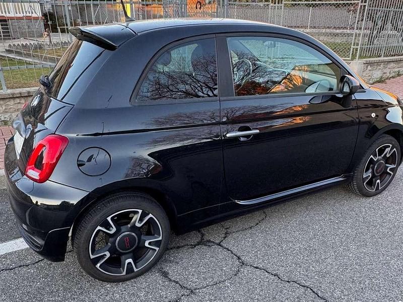 Nero Usata 2016 Fiat 500 S Due volumi | 8900 € (Buon prezzo) - Immagine 1/4