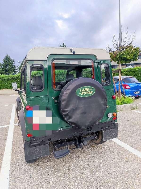 Usata Land Rover Defender S 122 CV (89 kW) 2004 Verde SUV