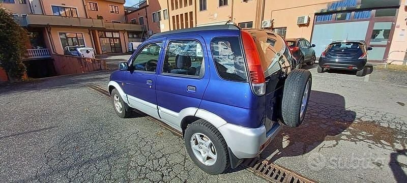 Usata Daihatsu Terios 85 CV (62 kW) 2001 SUV