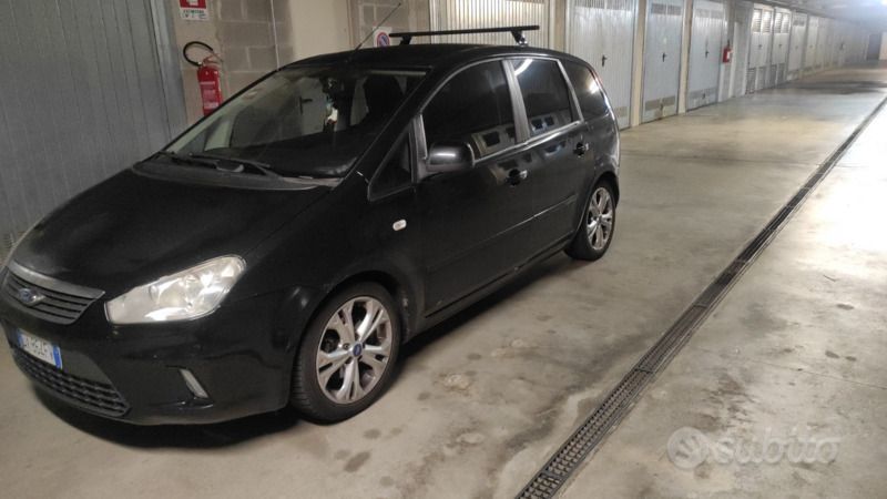 Nero Usata 2009 Ford C-MAX Monovolume | 2500 € (Buon prezzo) - Immagine 1/4