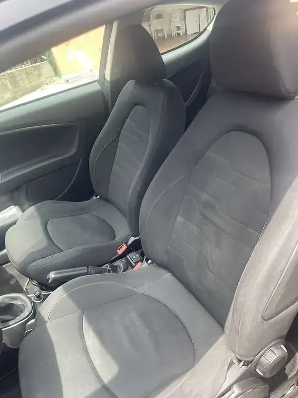 Usata Alfa Romeo MiTo Impression 69 CV (50 kW) 2014 Utilitaria