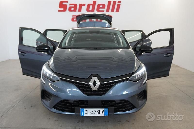 Usata Renault Clio V Equilibre 90 CV (66 kW) 2022 Grigio Berlina