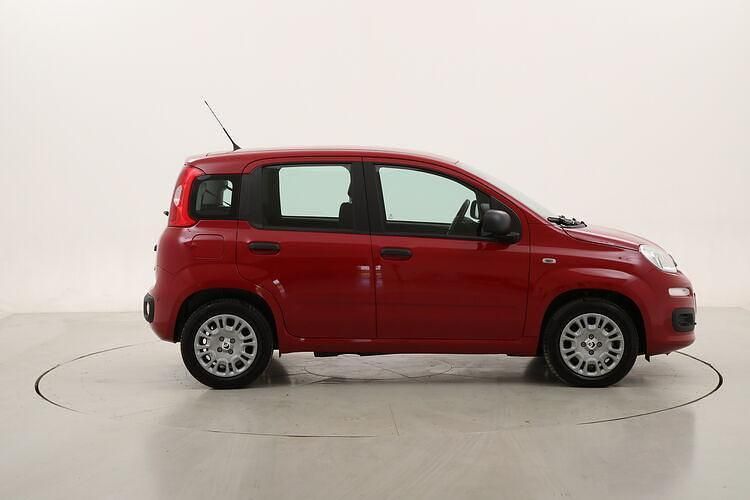 Nuova Fiat Panda 71 CV (52 kW) 2025 Rosso Utilitaria