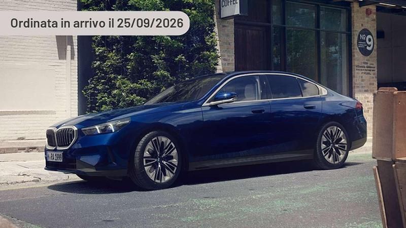 Usata BMW 520 Efficient Dynamics 197 CV (144 kW) 2024 Argento Berlina