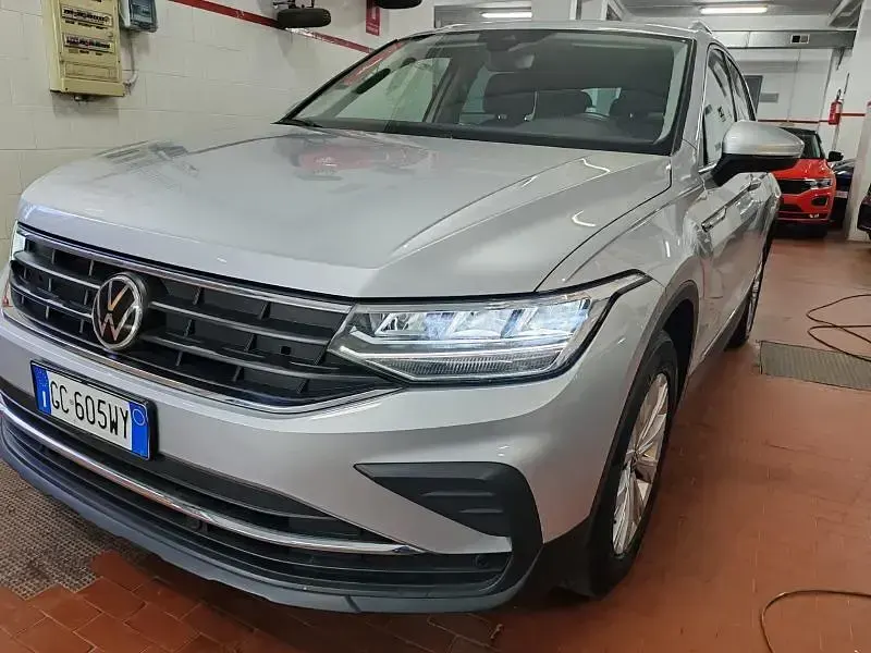 Brugt VW Tiguan Life 131 HK (96 kW) 2020 Sølv SUV