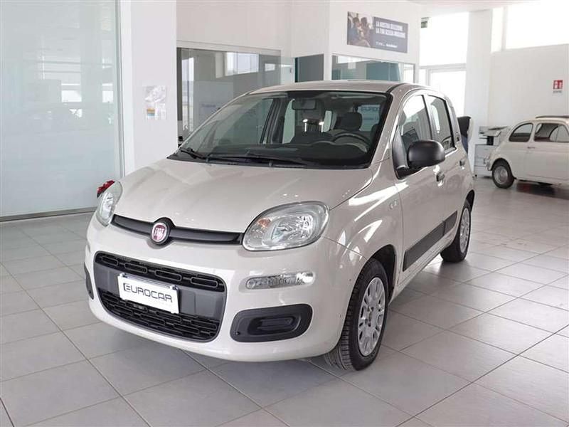 Usata Fiat Panda Easy 86 CV (63 kW) 2015 Beige Utilitaria