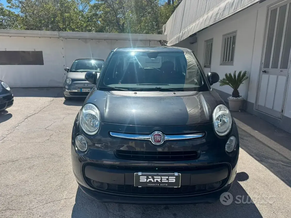 Begagnad Fiat 500L Pop Star 85 HK (62 kW) 2015 Grå Minibuss