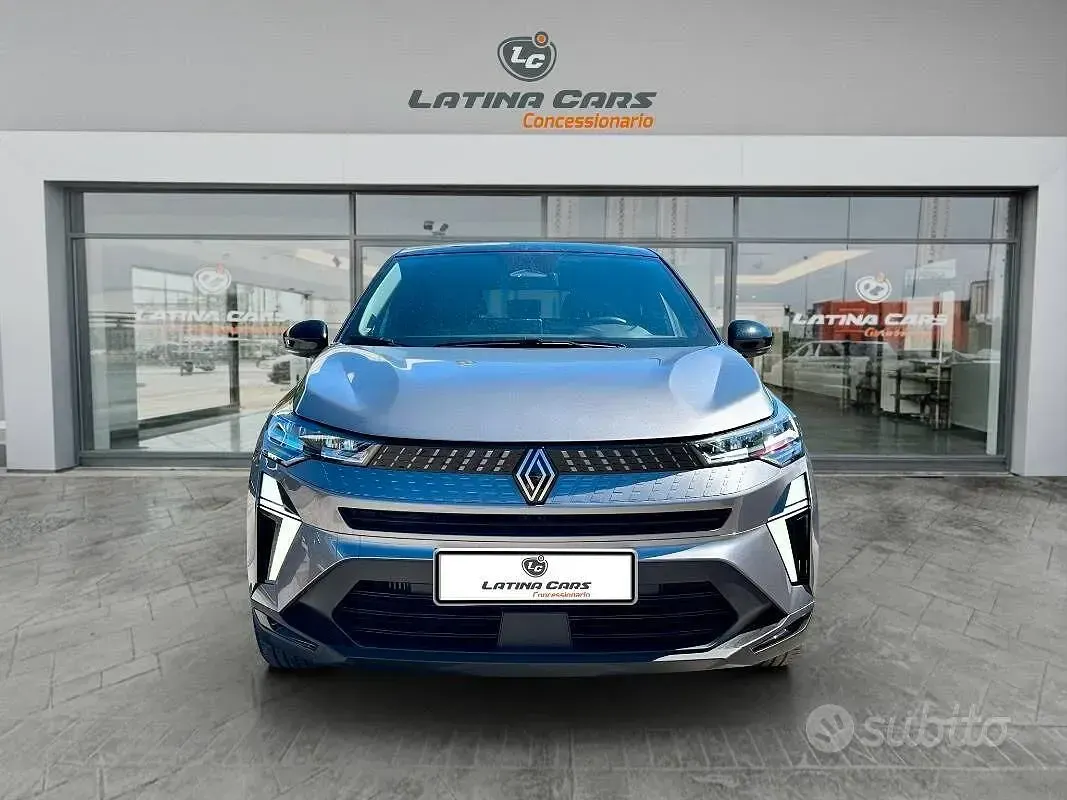 Occasion Renault Captur Techno 101 ch (74 kW) 2025 Gris SUV