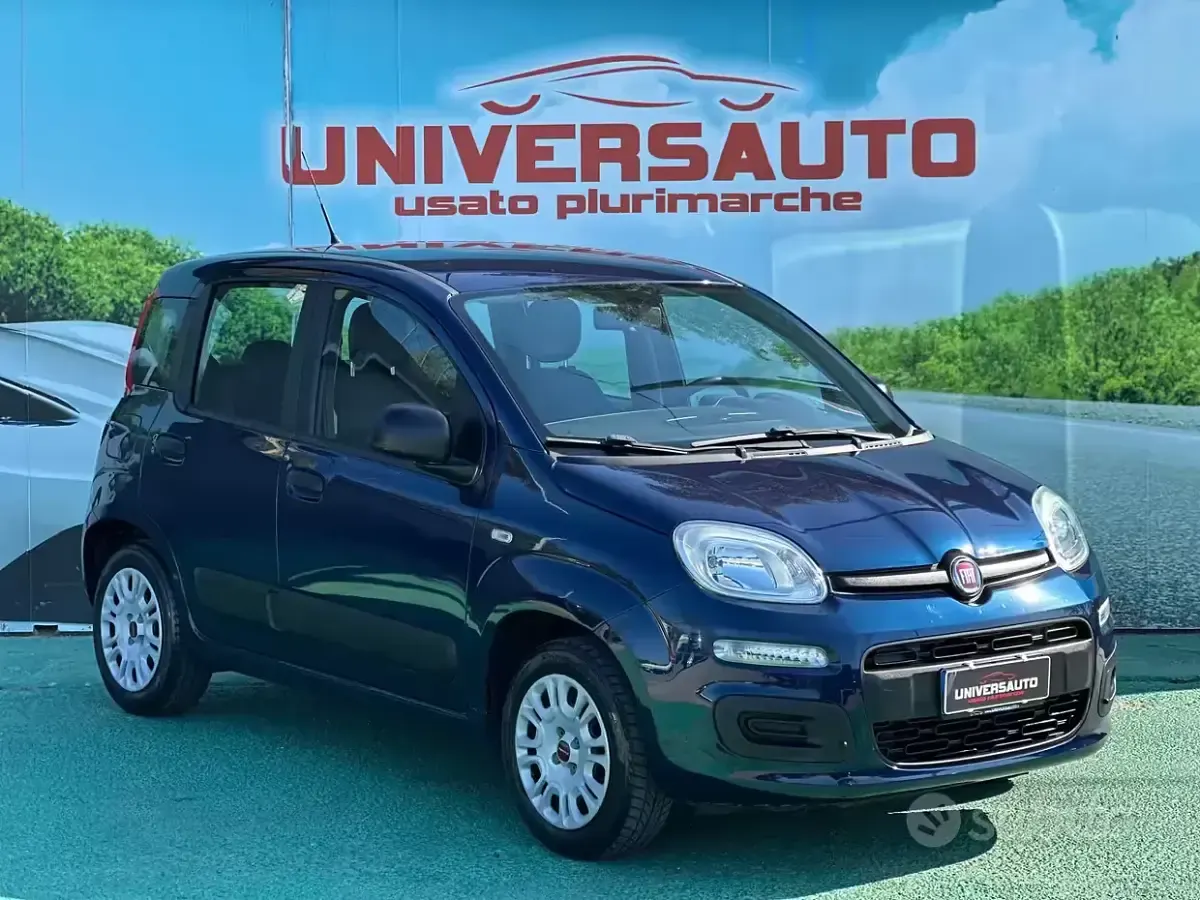 Usata Fiat Panda Easy 69 CV (50 kW) 2017 Blu Utilitaria