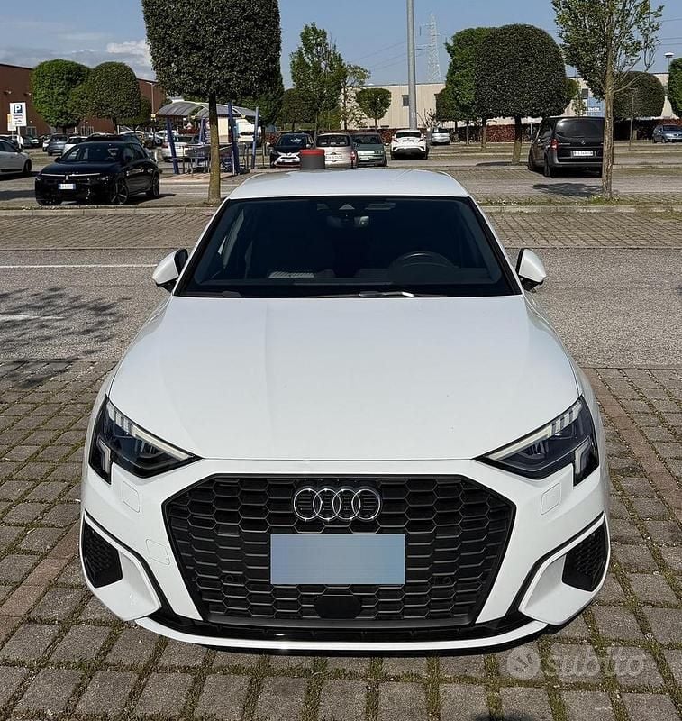 Usata Audi A3 116 CV (85 kW) 2021 Bianco Berlina