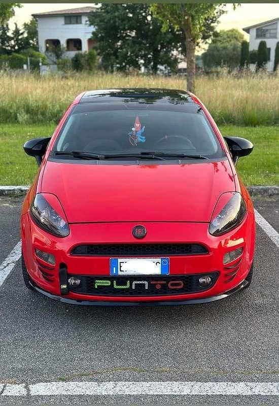 Usata Fiat Punto S 84 CV (61 kW) 2012 Berlina