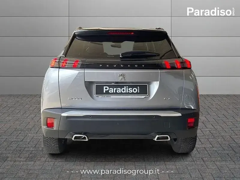 Usata Peugeot 2008 GT-line 131 CV (96 kW) 2022 Bianco SUV