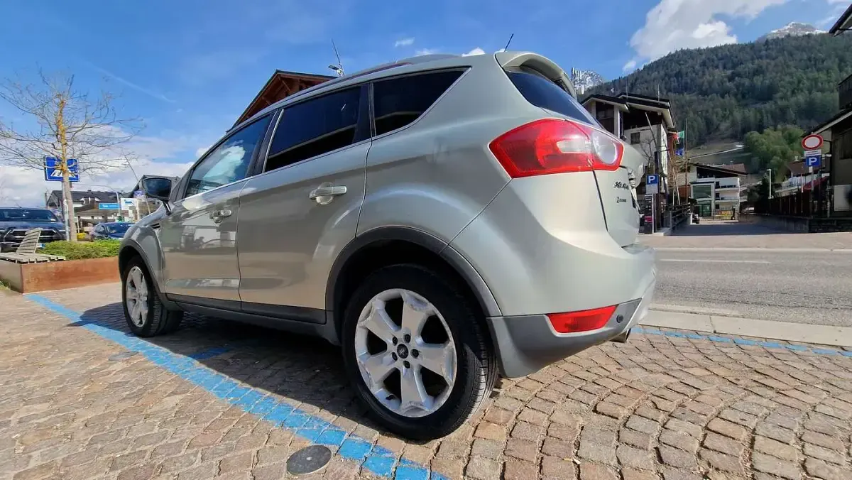 Occasion Ford Kuga Individual 163 PK (119 kW) 2010 Grijs SUV