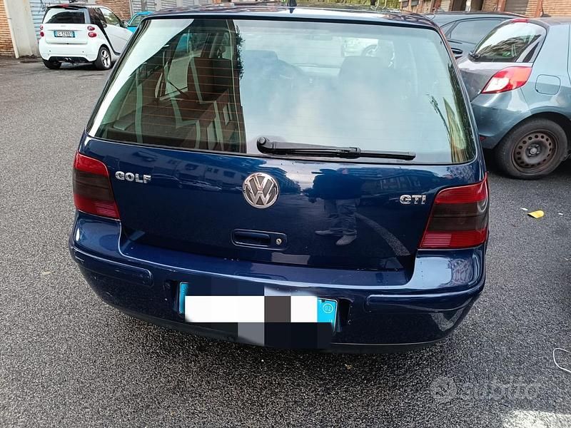 Usata VW Golf IV GTI 150 CV (110 kW) 2001 Blu Berlina