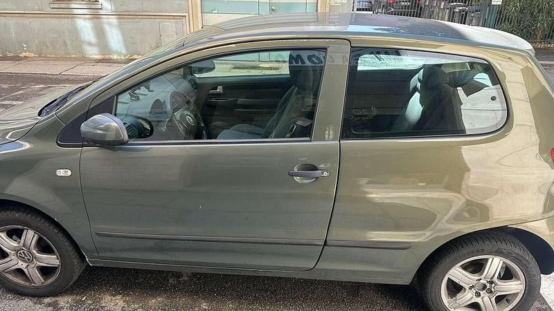 Usata VW Fox 75 CV (55 kW) 2006 Utilitaria
