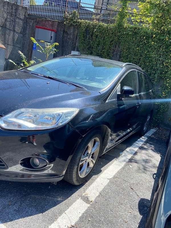 Usata Ford Focus 131 CV (96 kW) 2011 Station wagon