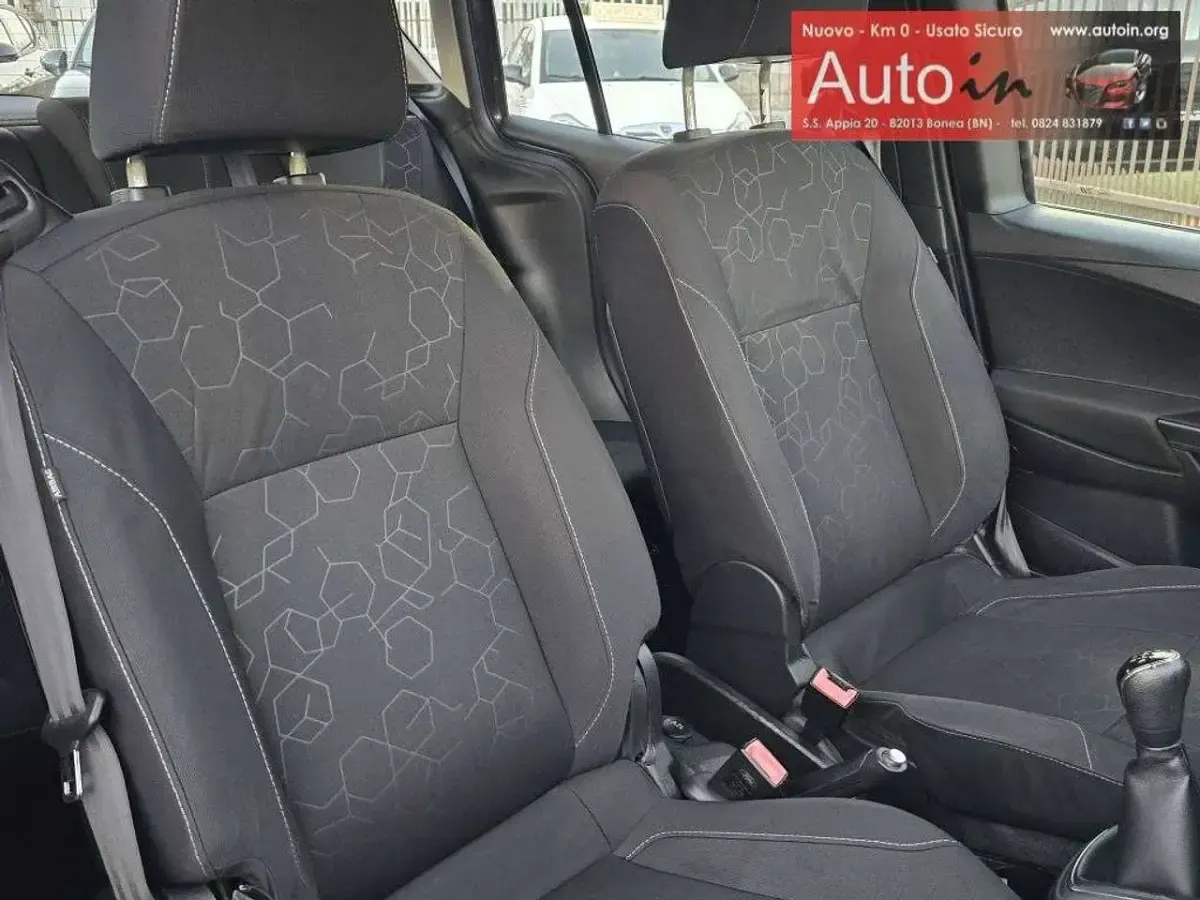 Usata Ford B-MAX 87 CV (63 kW) 2016 Grigio Monovolume