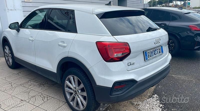 Usata Audi Q2 Business 116 CV (85 kW) 2023 Bianco SUV