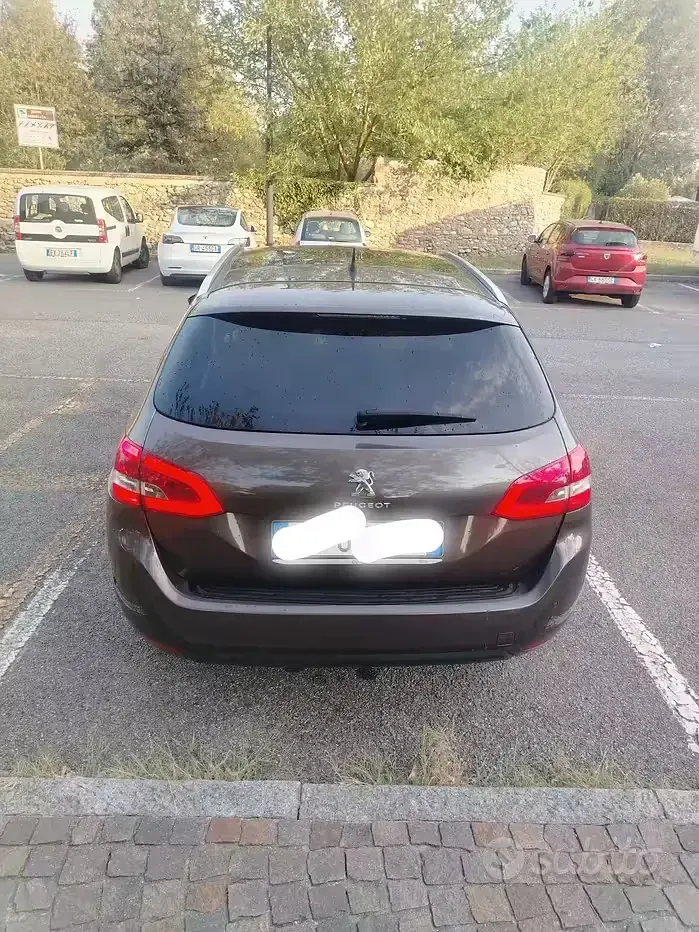 Usata Peugeot 308 SW 131 CV (96 kW) 2015 Grigio Station wagon