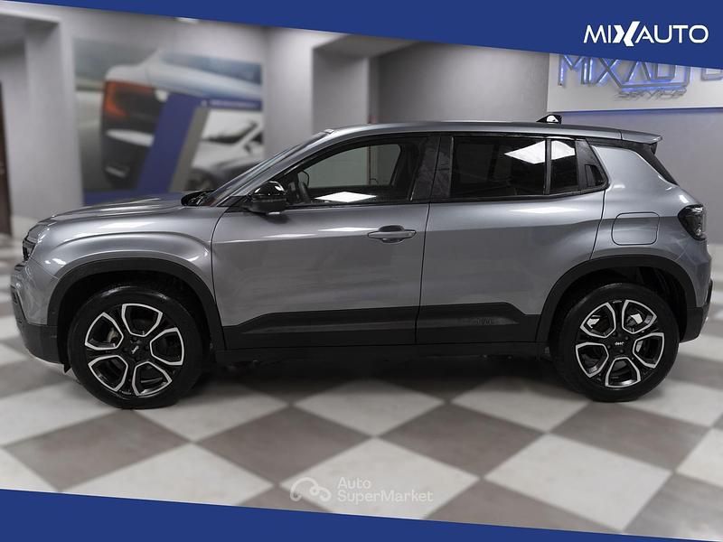 Usata Jeep Avenger Summit 101 CV (74 kW) 2025 Grigio SUV