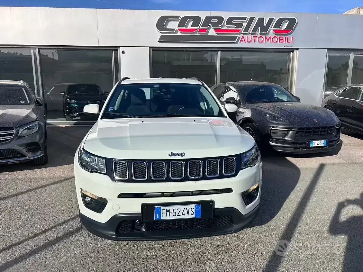 Usata Jeep Compass Limited 140 CV (102 kW) 2018 Bianco SUV