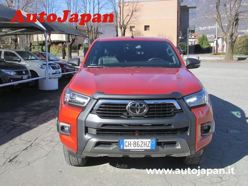 Usata Toyota HiLux 204 CV (150 kW) 2021 Arancione Pick-up