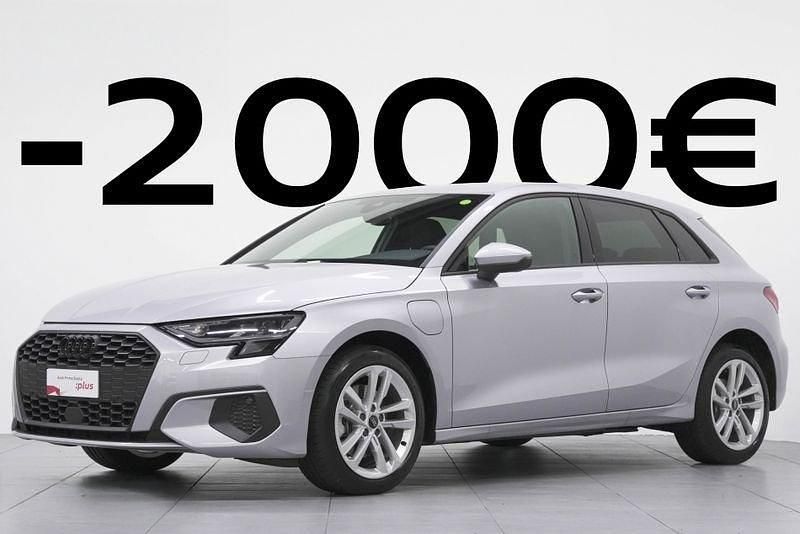 Argento Usata 2024 Audi A3 Sportback e-tron Business Due volumi | 34.800 € (Buon prezzo) - Immagine 1/4