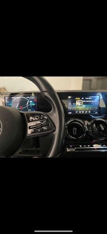 Usata Mercedes GLA200 Executive 150 CV (110 kW) 2020 SUV
