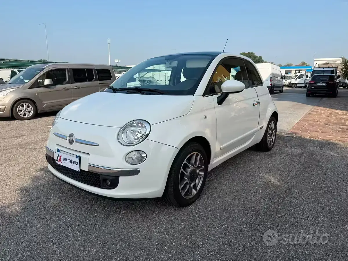 Usata Fiat 500 Lounge 69 CV (50 kW) 2011 Berlina