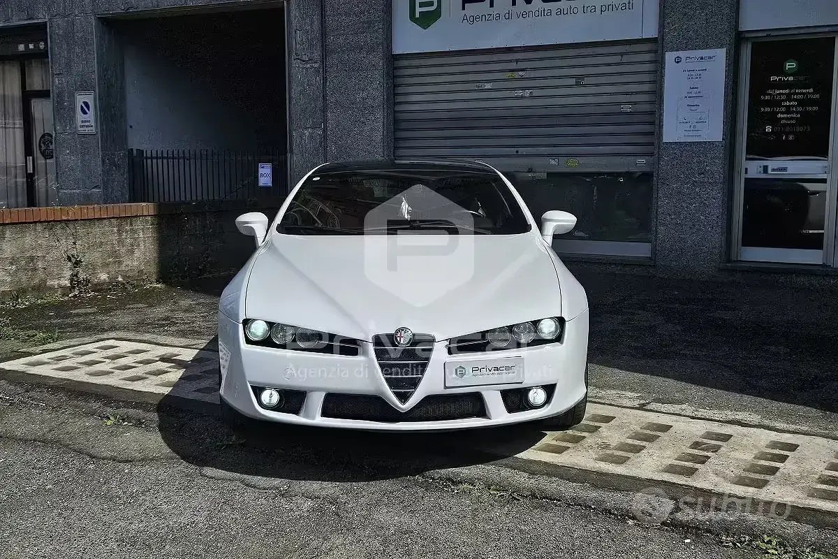 Usata Alfa Romeo Brera 170 CV (125 kW) 2009 Bianco Coupé
