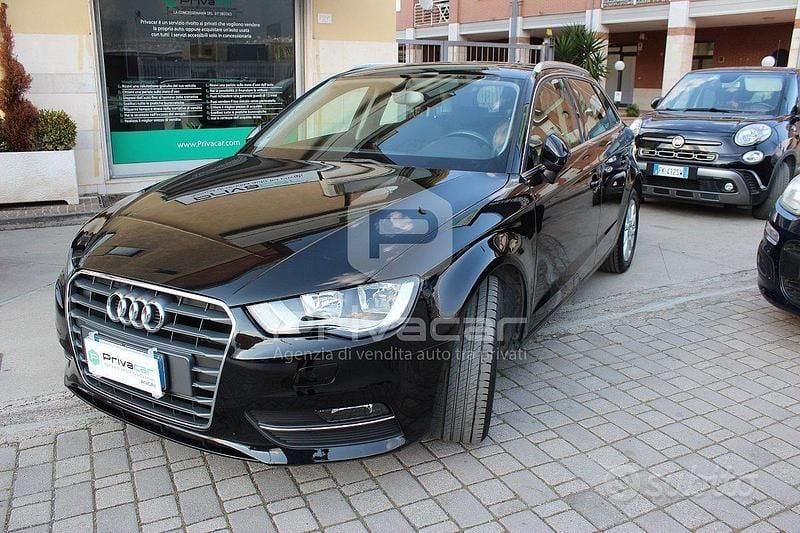 Usata Audi A3 Sportback Ambition 110 CV (80 kW) 2015 Nero Utilitaria