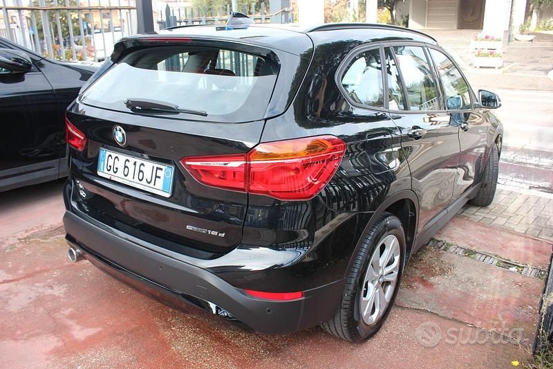 Usata BMW X1 Advantage 116 CV (85 kW) 2021 Nero SUV