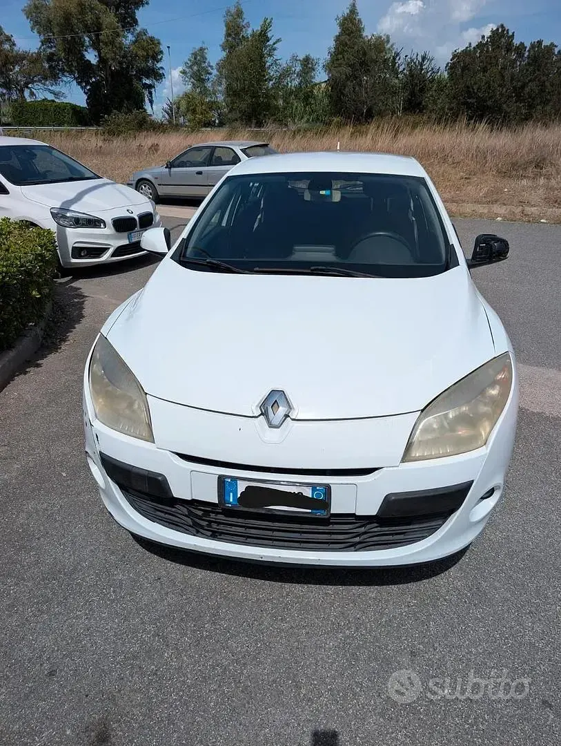 Usata Renault Mégane III 110 CV (80 kW) 2011 Bianco Berlina